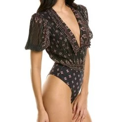 Discount ✨ Hemant & Nandita Metallic Stripe Bodysuit - 👩 women 🤩 5 Discount ✨ Hemant & Nandita Metallic Stripe Bodysuit - 👩 women 🤩 -Maison Tara Sales 4406ee58ab4c4abda73067183d34ce52 1080x